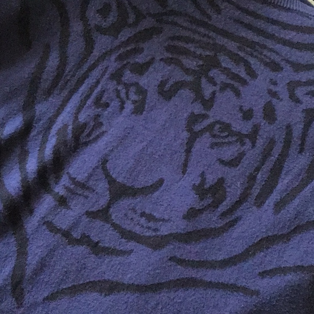 Apt. 9 Navy Blue with Black Tiger Print Sweater. Oversized small.